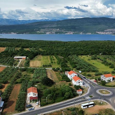 Apartman Lucija Daire Pridraga Dış mekan fotoğraf