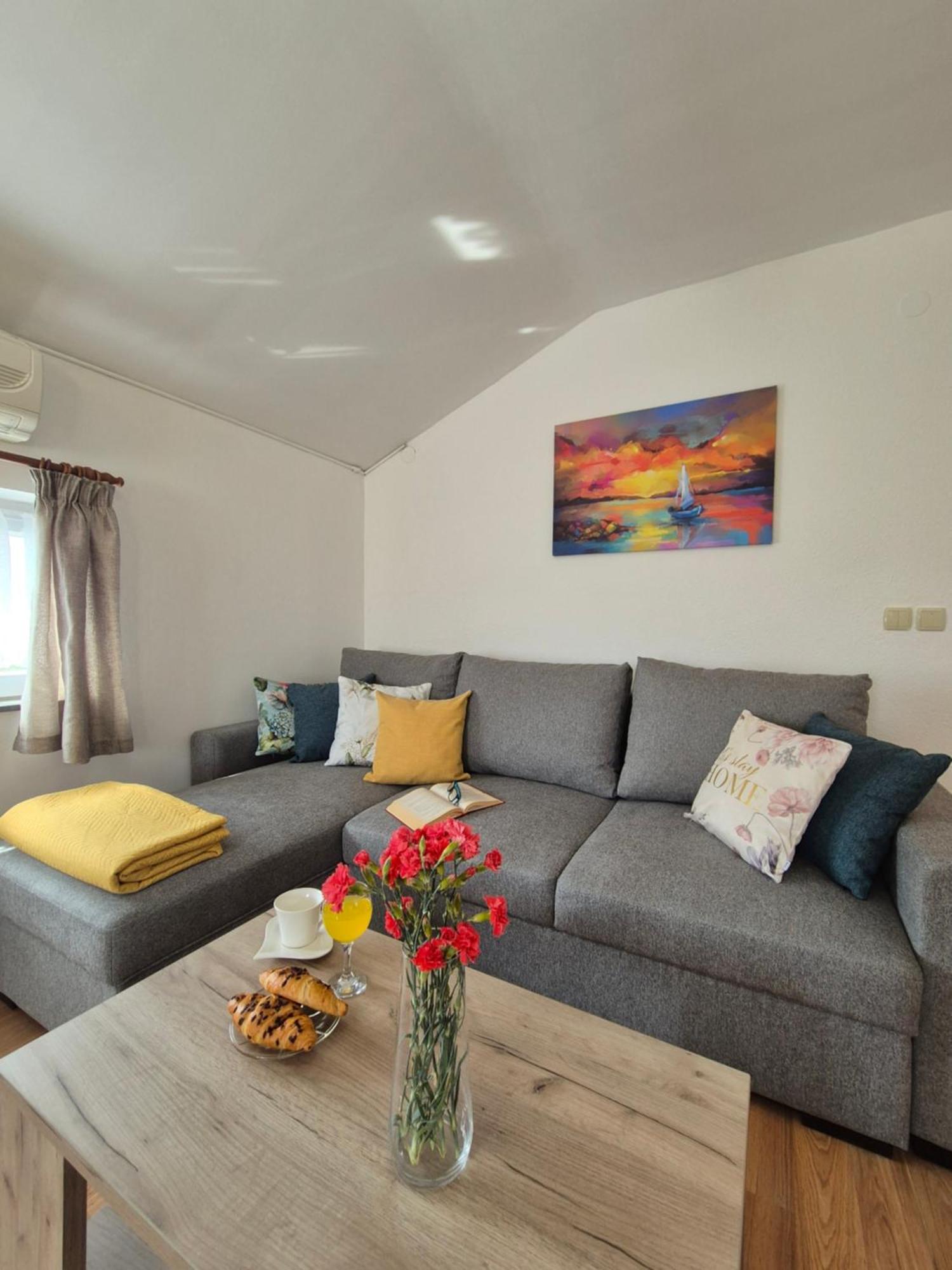 Apartman Lucija Daire Pridraga Dış mekan fotoğraf