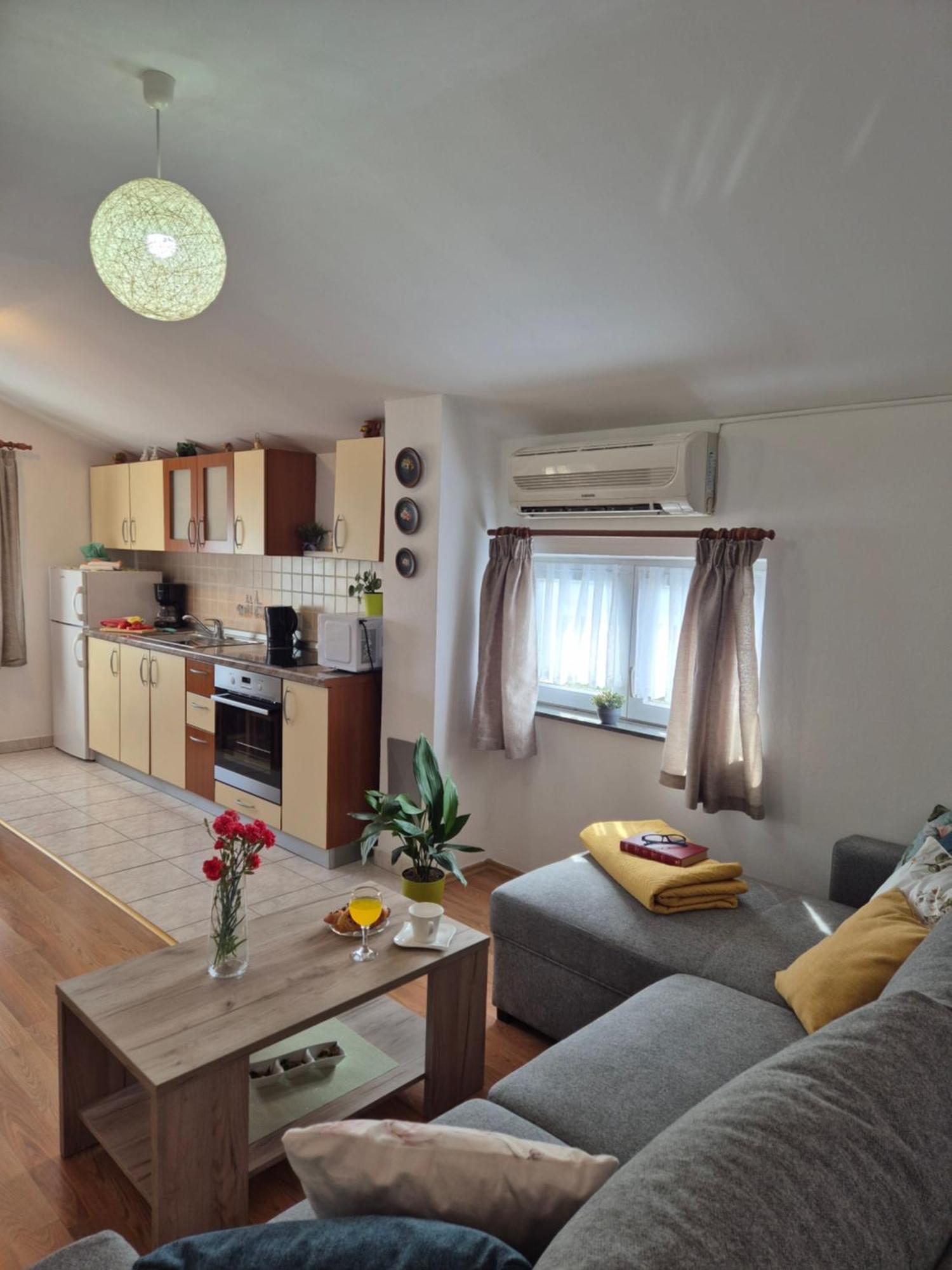 Apartman Lucija Daire Pridraga Dış mekan fotoğraf
